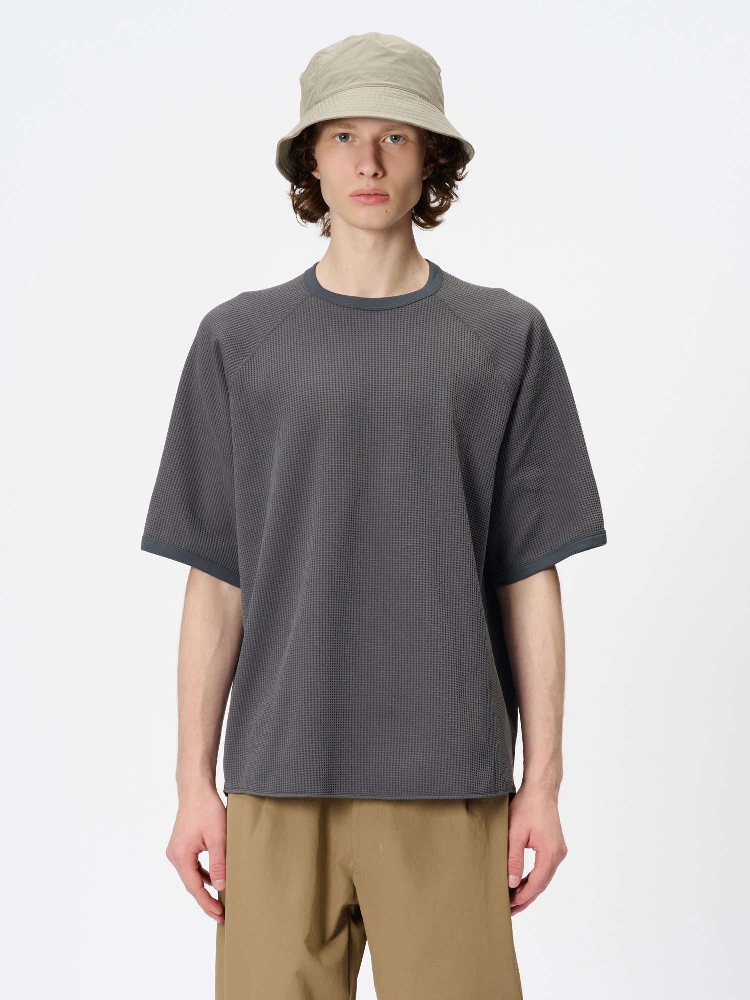 WF Light T-shirt – Goldwin America