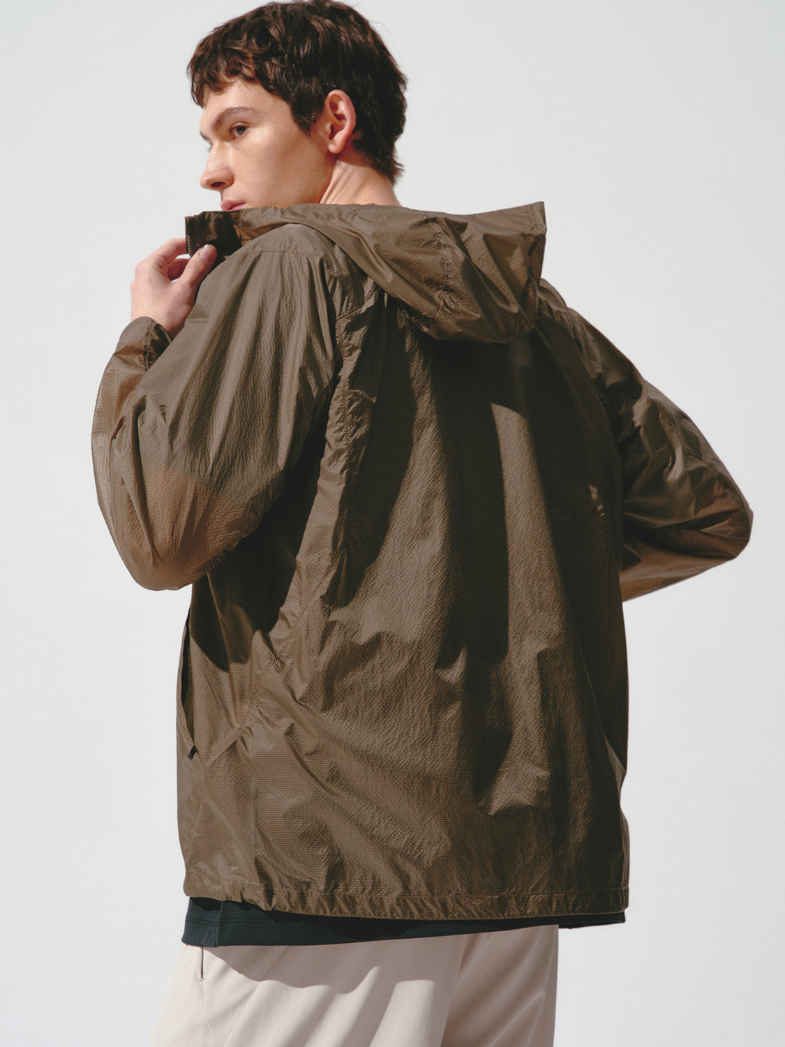 Airly Shell Packable Wind Jacket