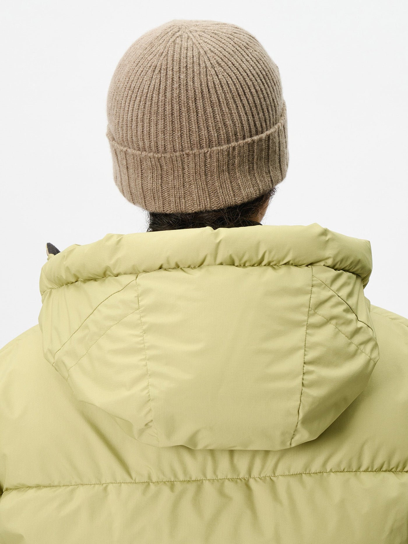 Model: Height 166cm / 5'4" | Wearing: DESERT TAUPE / F