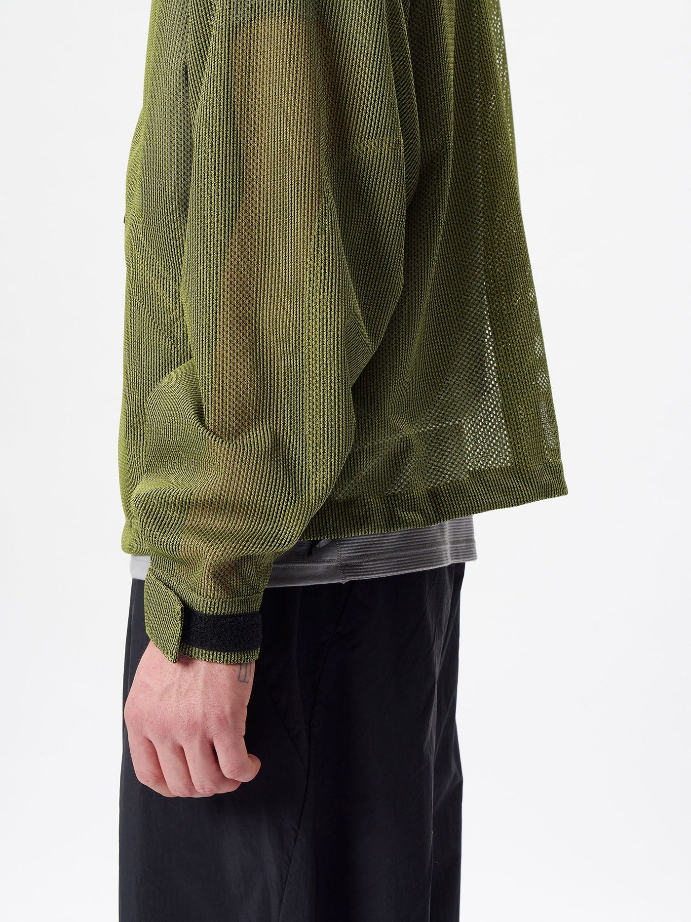 Tonalith Mesh Hooded Jacket – Goldwin America