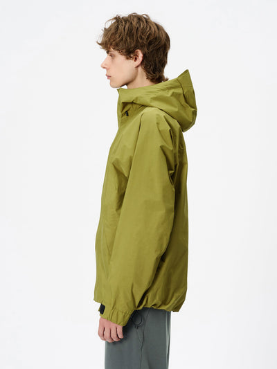 Model: Height 185cm / 6'0" | Wearing: GREEN MOSS / 3