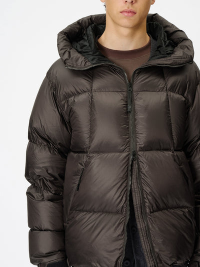 Model: Height 186cm / 6'1" | Wearing: DEEP BROWN / 3