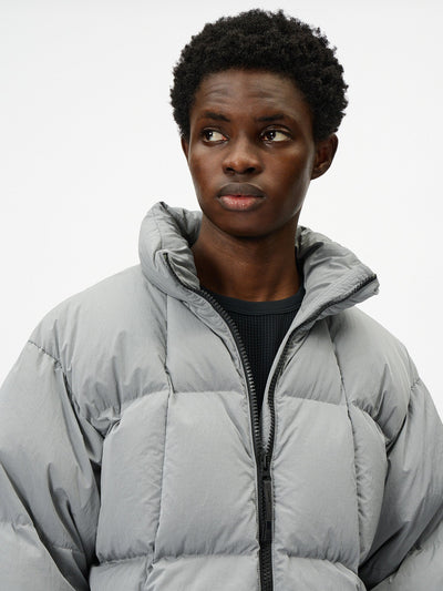 Model: Height 187cm / 6'1" | Wearing: METALLIC GRAY / 3