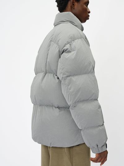 Model: Height 187cm / 6'1" | Wearing: METALLIC GRAY / 3