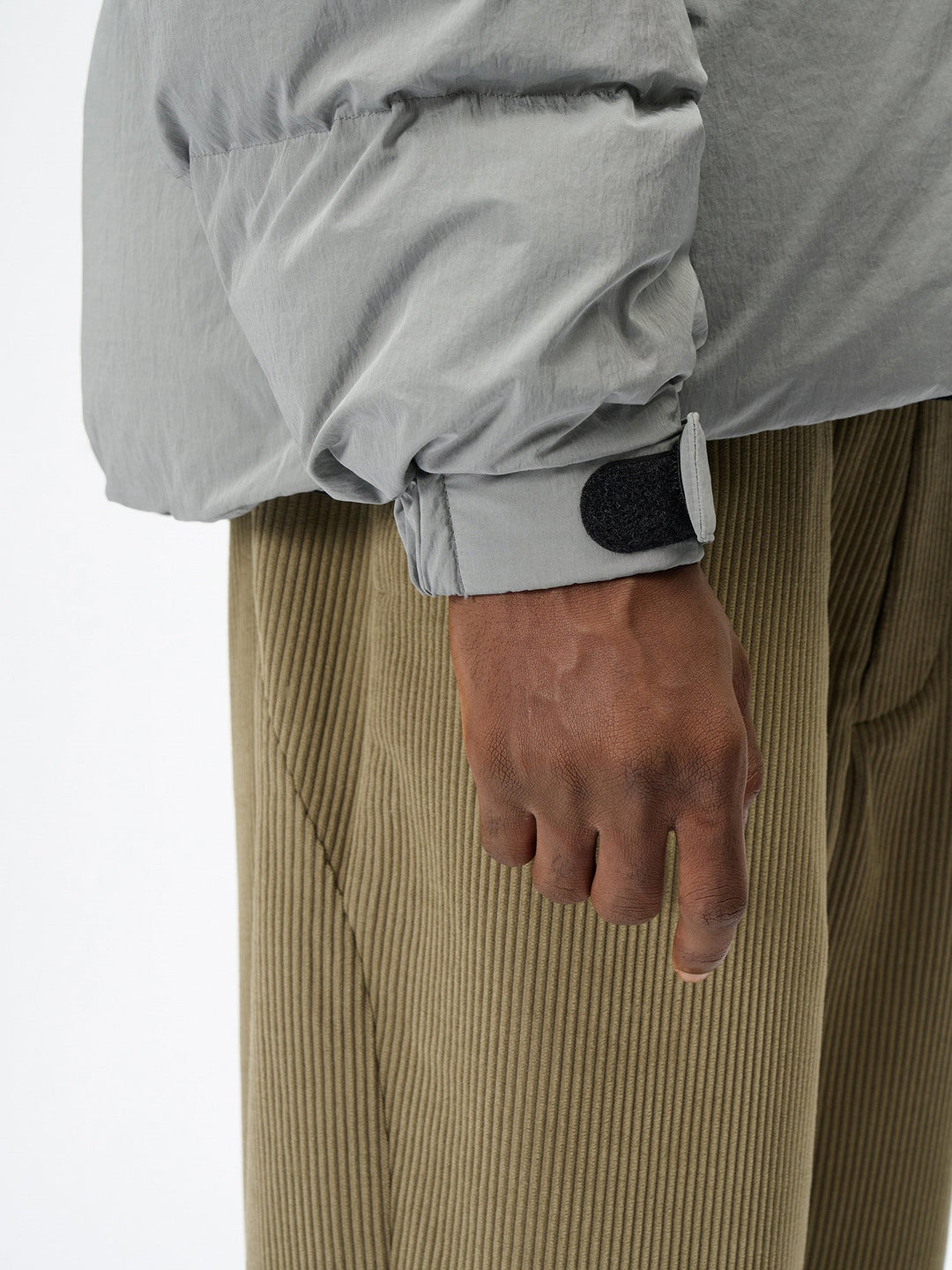 新品Goldwin  Dyed Ripple Nylon Down JK Goldwin Dope Dyed Ripple Nylon Down Jacket - Dark Navy | Wallace