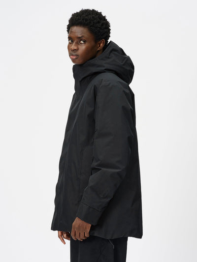 Model: Height 187cm / 6'1" | Wearing: BLACK / 3