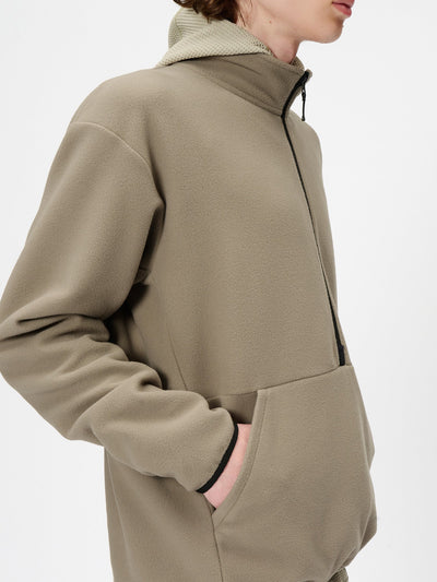Model: Height 185cm / 6'0" | Wearing: OLD BEIGE / 3
