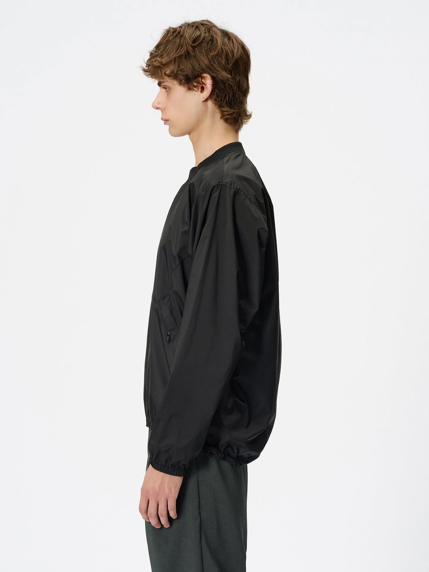 Model: Height 185cm / 6'0" | Wearing: BLACK / 3