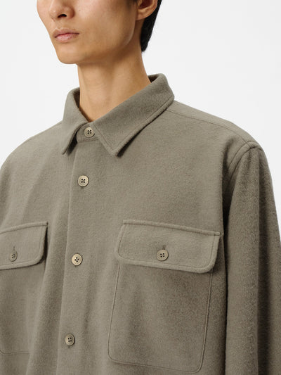 Model: Height 186cm / 6'1" | Wearing: TAUPE FAWN / 4