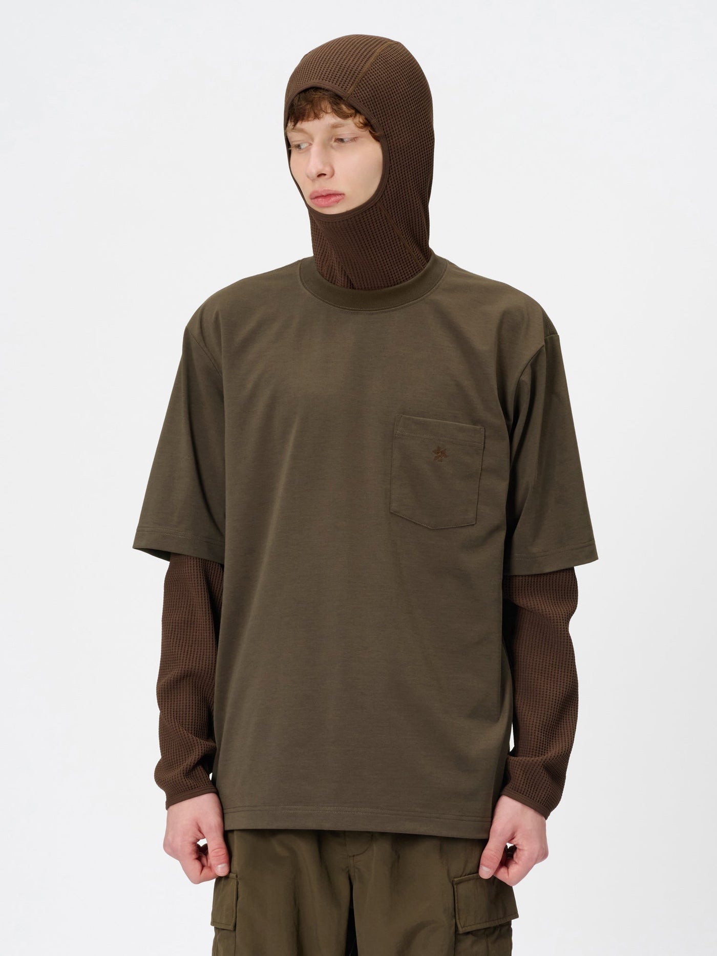 Model: Height 185cm / 6'0" | Wearing: JET BROWN / 3