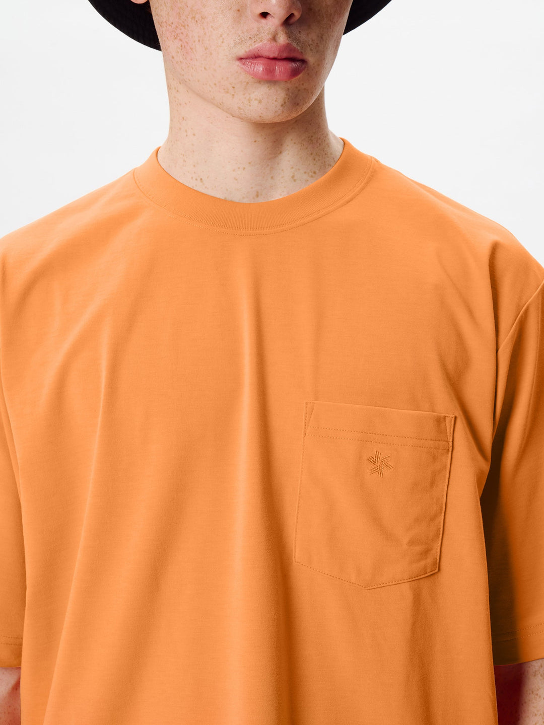 Oversized Pocket T-shirt – Goldwin America