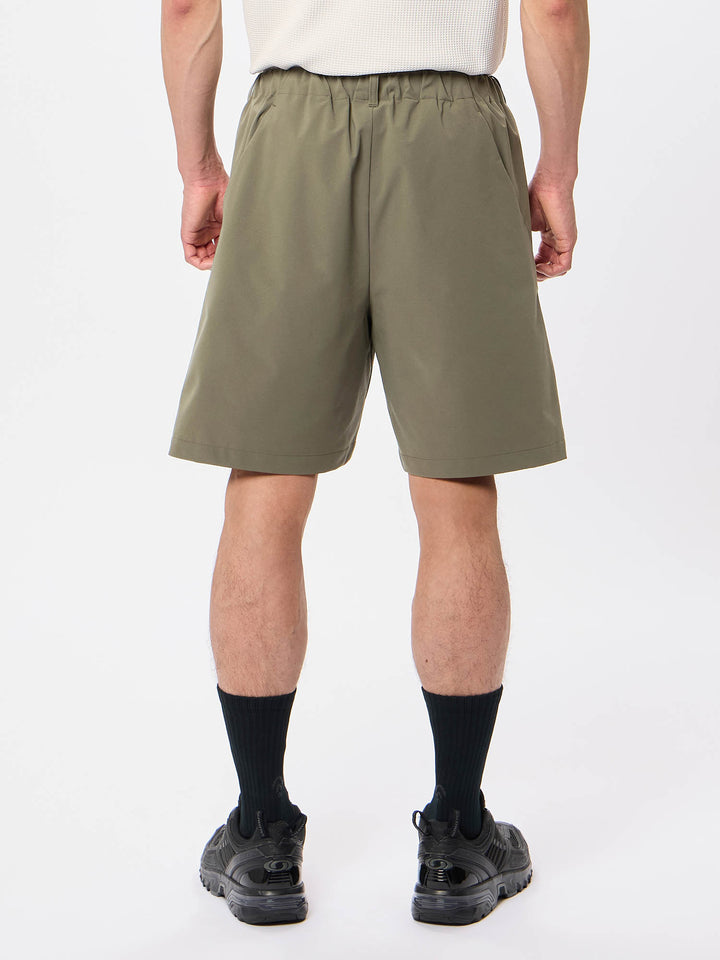 One Tuck Light Stretch Shorts – Goldwin America