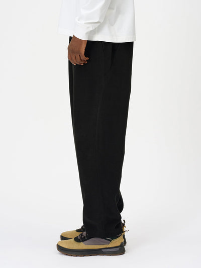Model: Height 187cm / 6'1" | Wearing: BLACK / 3