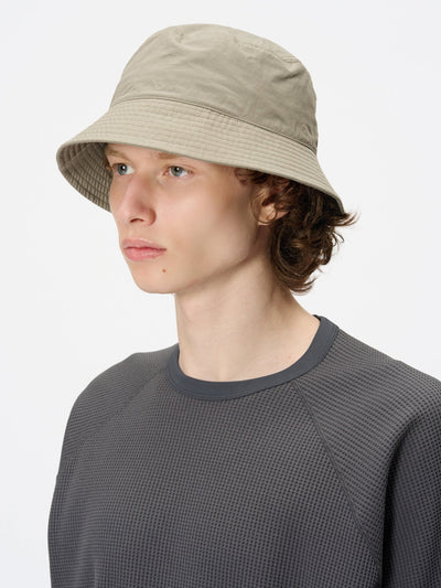Model: Height 185cm / 6'0" | Wearing: GRAYISH SAND / F