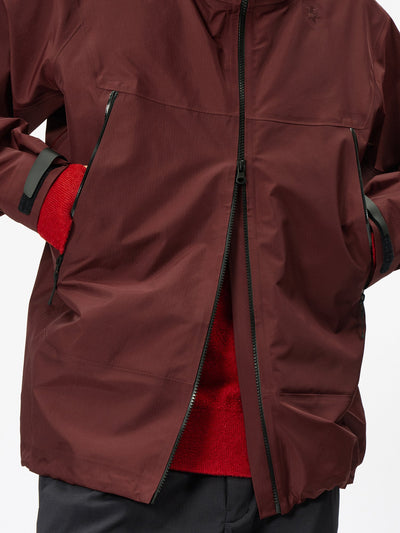 Model: Height 183cm / 6'0" | Wearing: RED CARNELIAN / 3