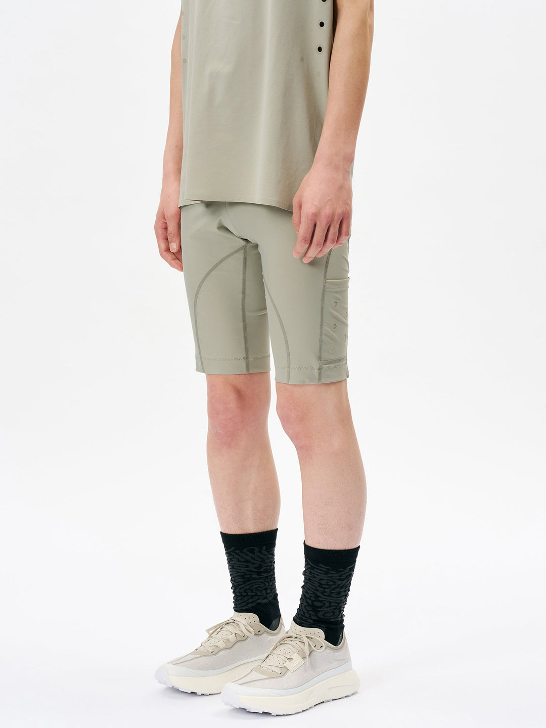 Goldwin 0 Compression Gleam Half Tights – Goldwin America