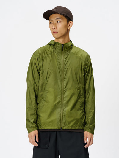 Model: Height 183cm / 6'0" | Wearing: IVY GREEN / 3