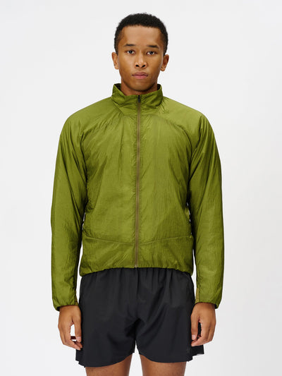 Model: Height 184cm / 6'0" | Wearing: IVY GREEN / 3