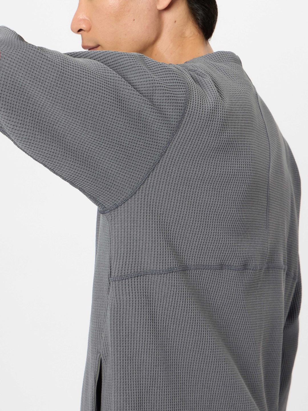 GM33503_CL-b6_1080x.jpg?v=