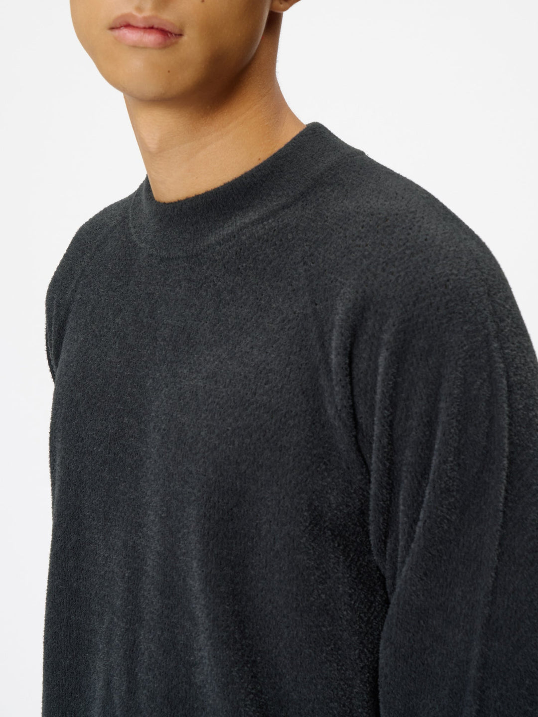 Mesh Pile Crew – Goldwin America