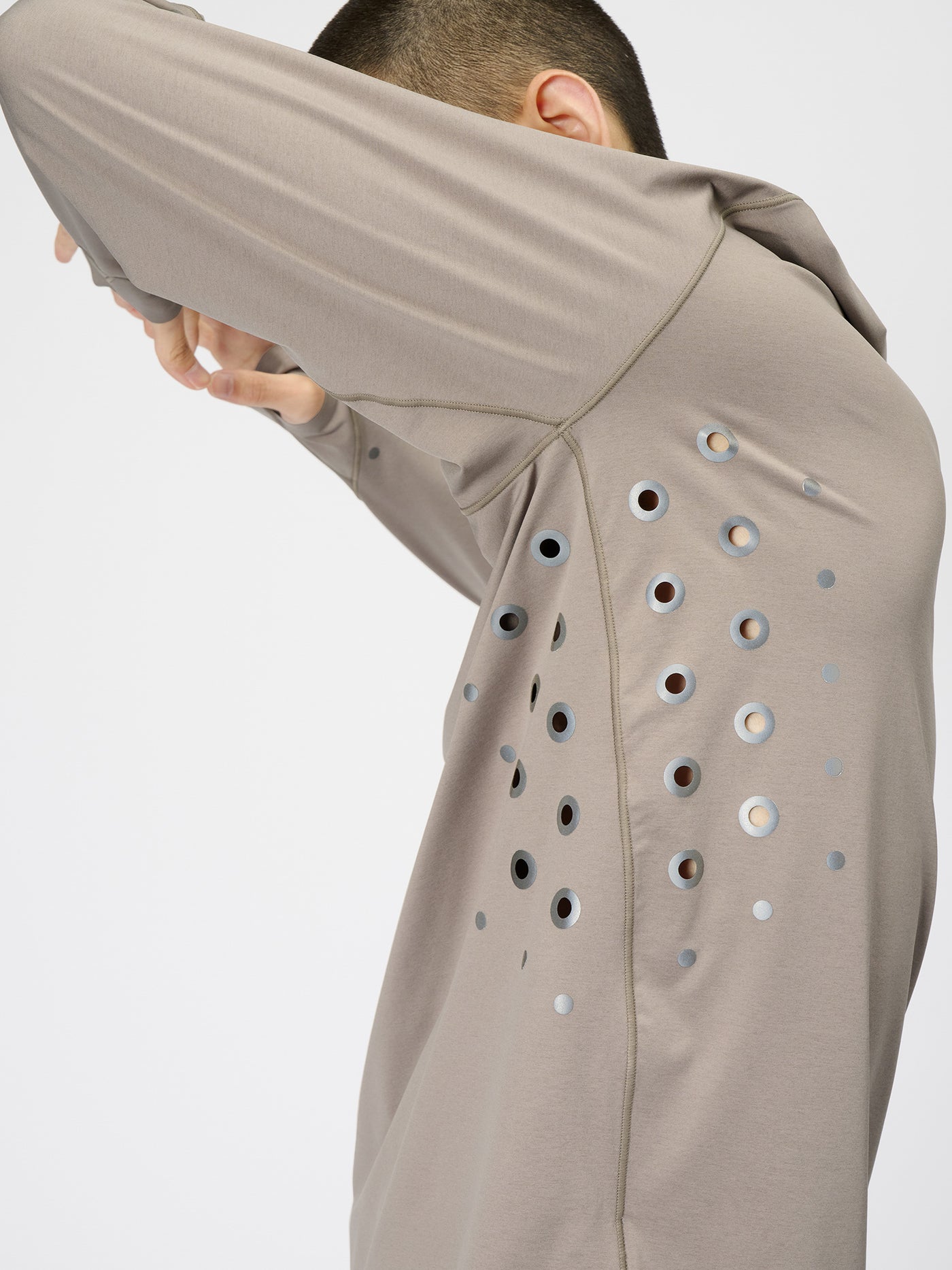 Model: Height 6'0" | Wearing: MOON ROCK / 3