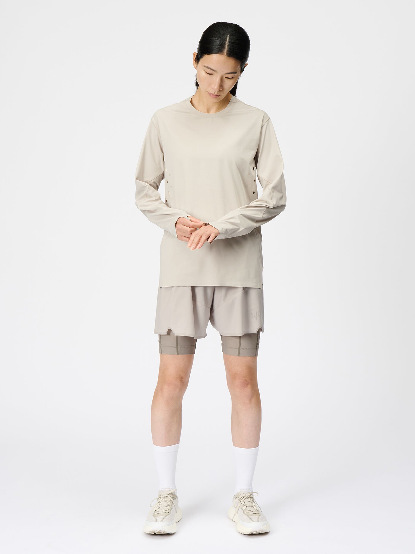 Model: Height 5'6" | Wearing: PEYOTE / 3