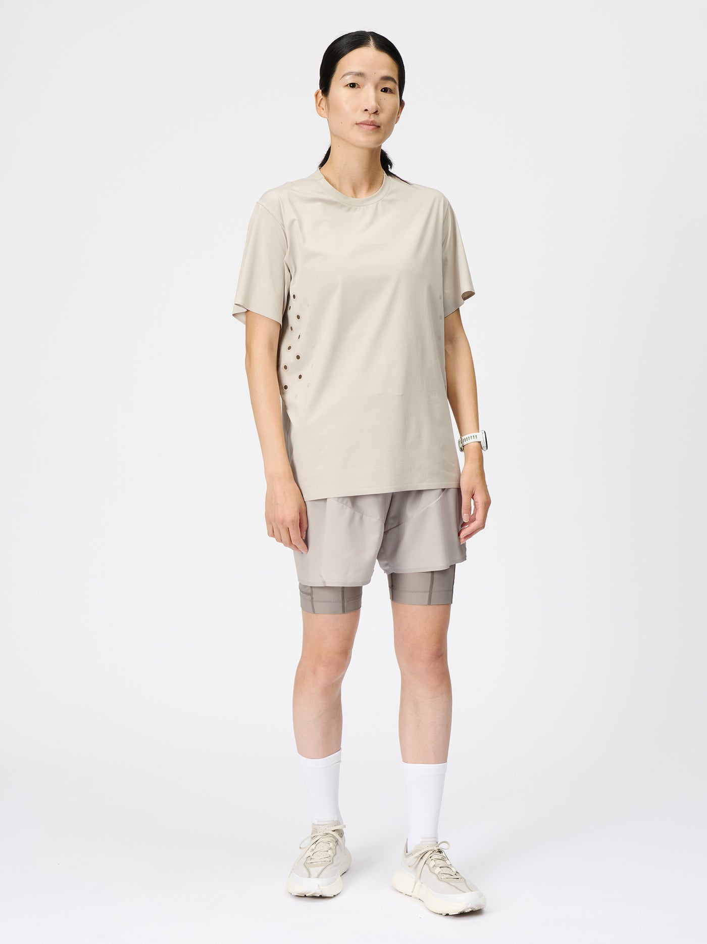 Model: Height 5'6" | Wearing: PEYOTE / 3

