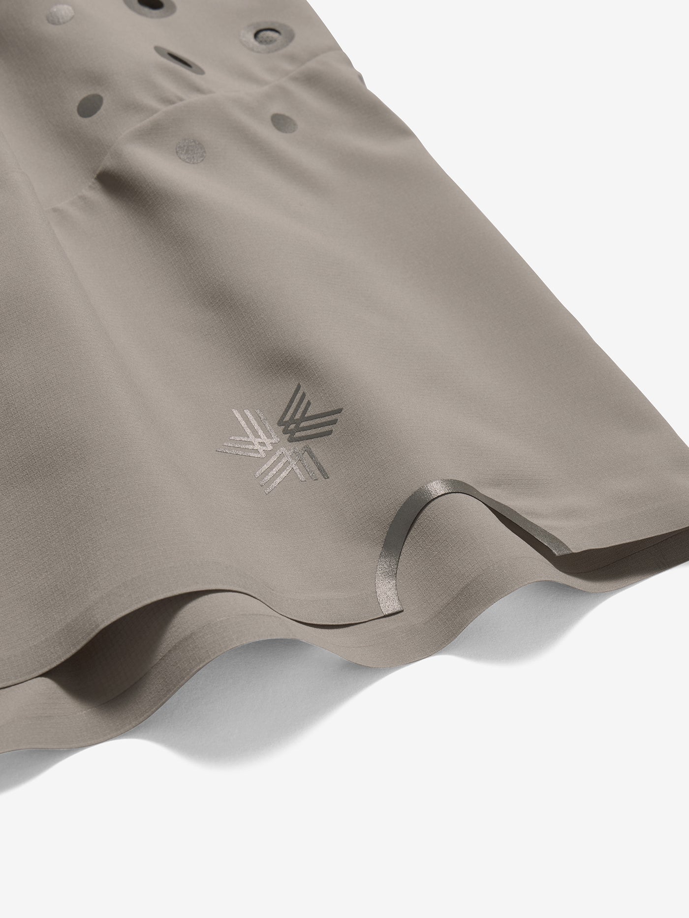 Goldwin 0 Breathable Active Gleam Shorts