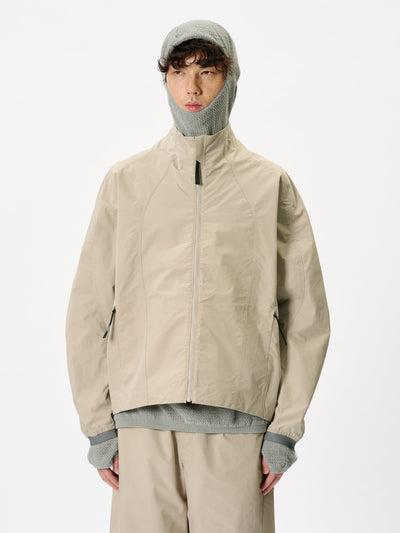 Model: Height 183cm / 6'0" | Wearing: GRAYISH BEIGE / 4