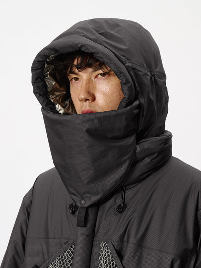 Model: Height 183cm / 6'0" | Wearing: BIOTITE / 4