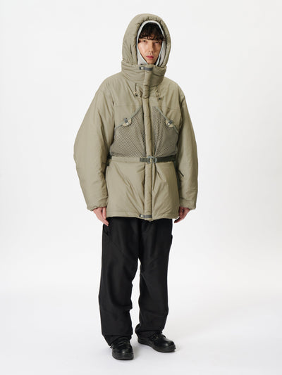 Model: Height 183cm / 6'0" | Wearing: DUNE / 4