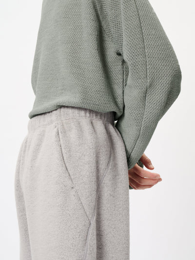 Model: Height 183cm / 6'0" | Wearing: ASH GRAY / 4