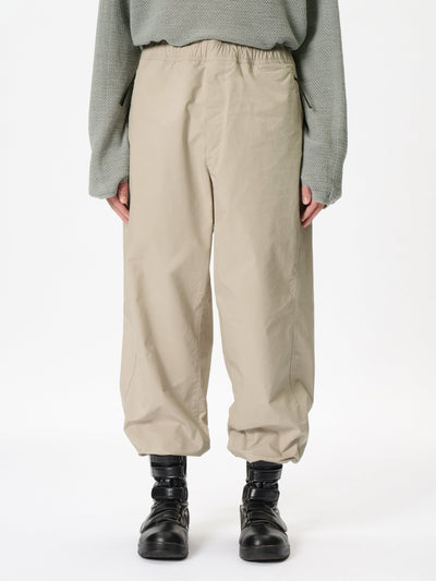Model: Height 183cm / 6'0" | Wearing: GRAYISH BEIGE / 4