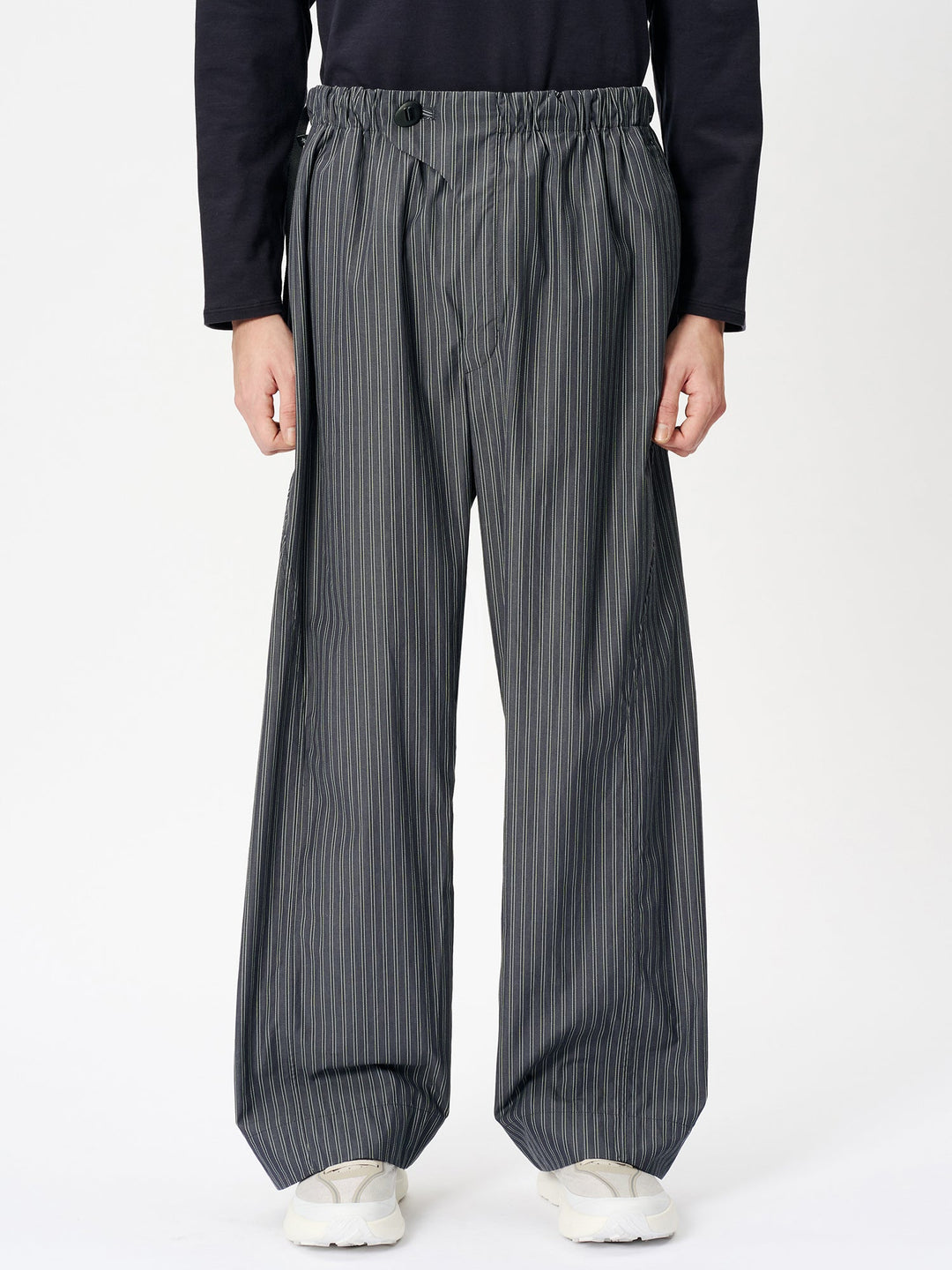 Goldwin ０ REF STRIPED PANTS Goldwin 0 Retroreflective Striped Pants – Goldwin America