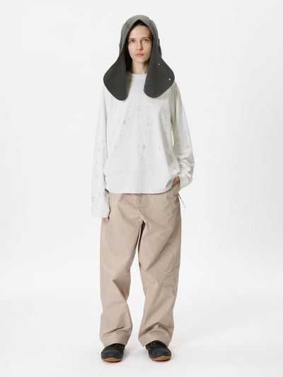 Model: Height 172cm / 5'6" | Wearing: DARK LAVA / F